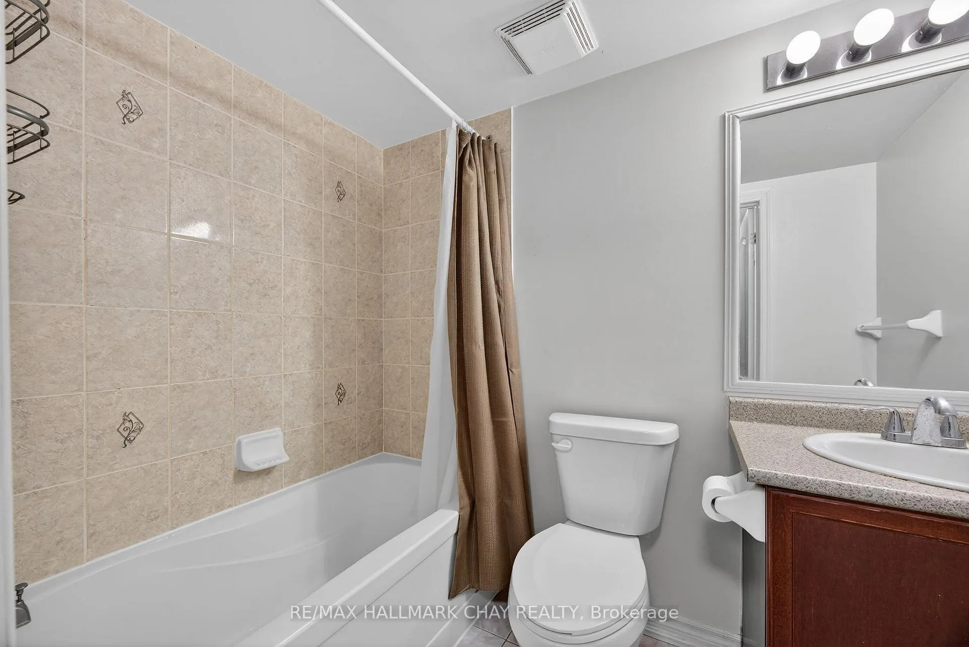 Photo 26 of Unit 3, 41 Coulter Street, Barrie, Sunnidale — HOMEH