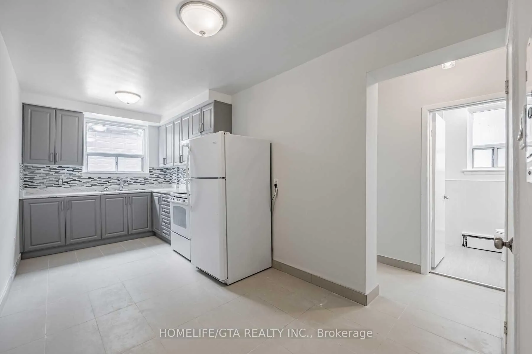 Photo 11 of Unit 1, 2255 Kipling Avenue, Etobicoke, Rexdale-Kipling — HOMEH
