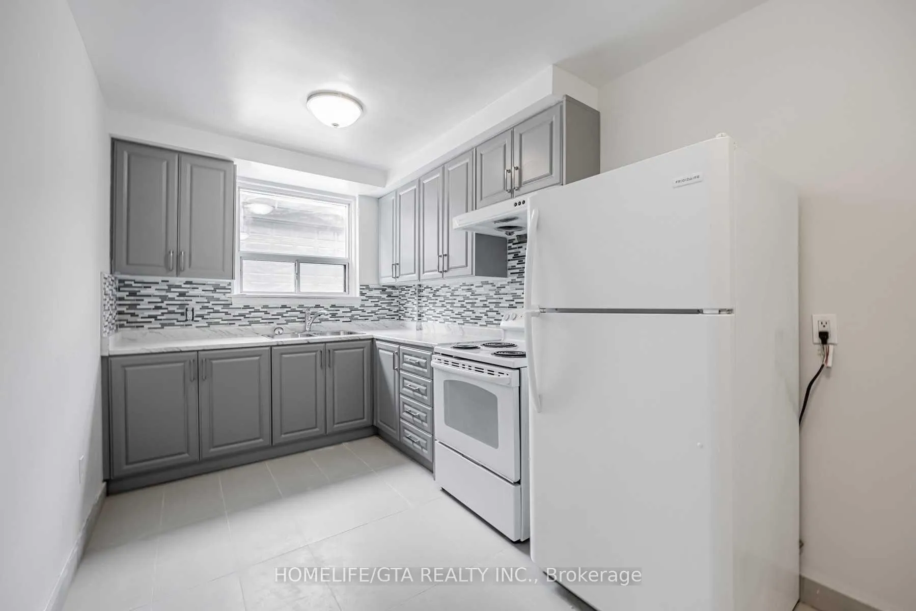 Photo 12 of Unit 1, 2255 Kipling Avenue, Etobicoke, Rexdale-Kipling — HOMEH