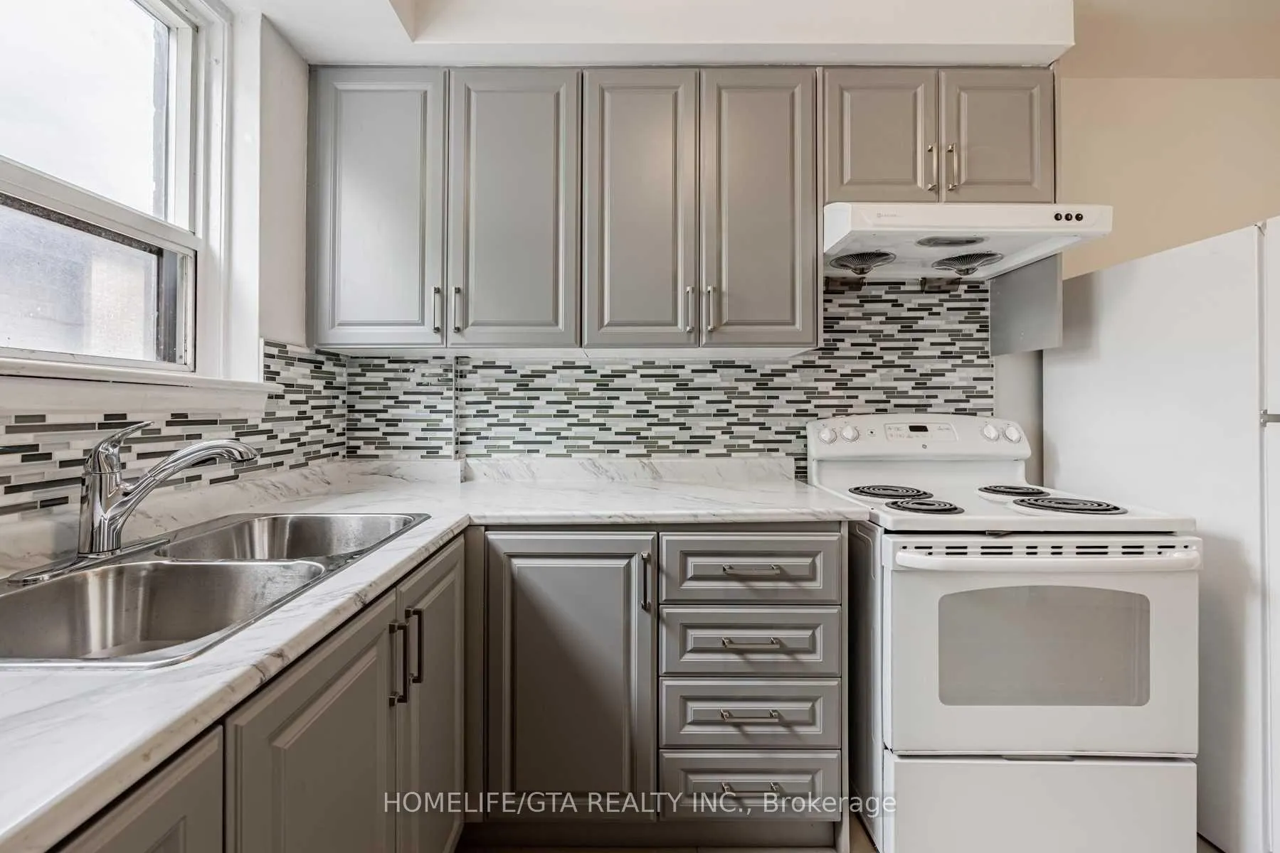 Photo 14 of Unit 1, 2255 Kipling Avenue, Etobicoke, Rexdale-Kipling — HOMEH