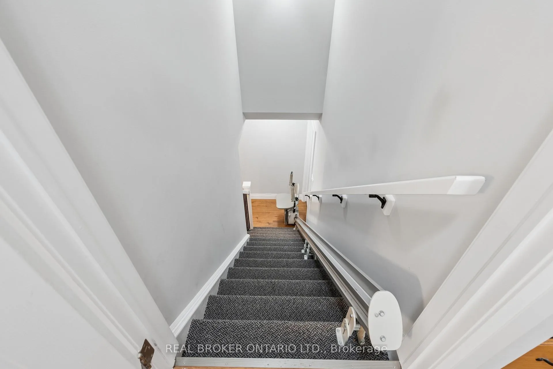 Photo 24 of 480 Grand Trunk Street, Minto — HOMEH