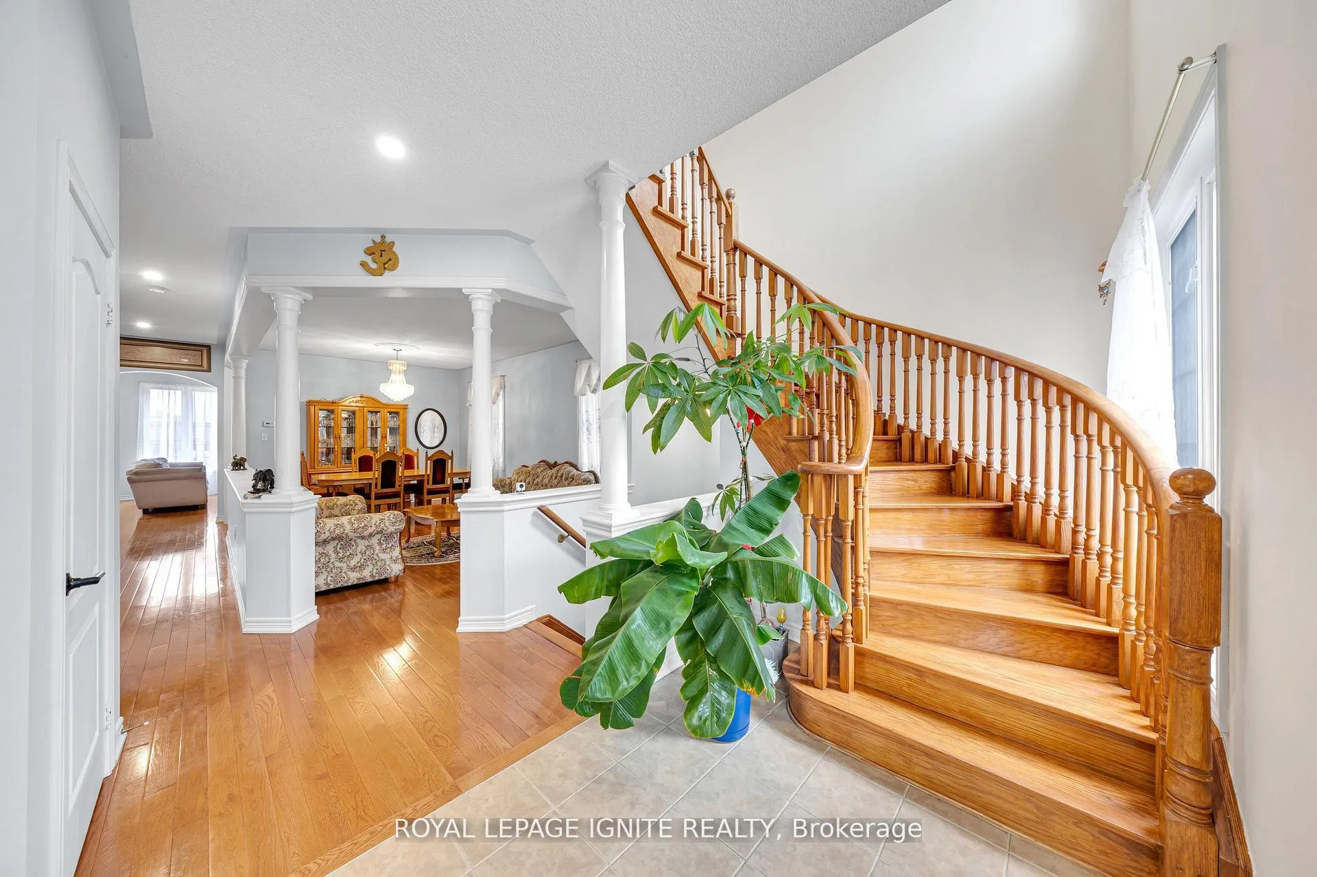 Photo 3 of 59 Boswell Road, Markham, Box Grove — HOMEH