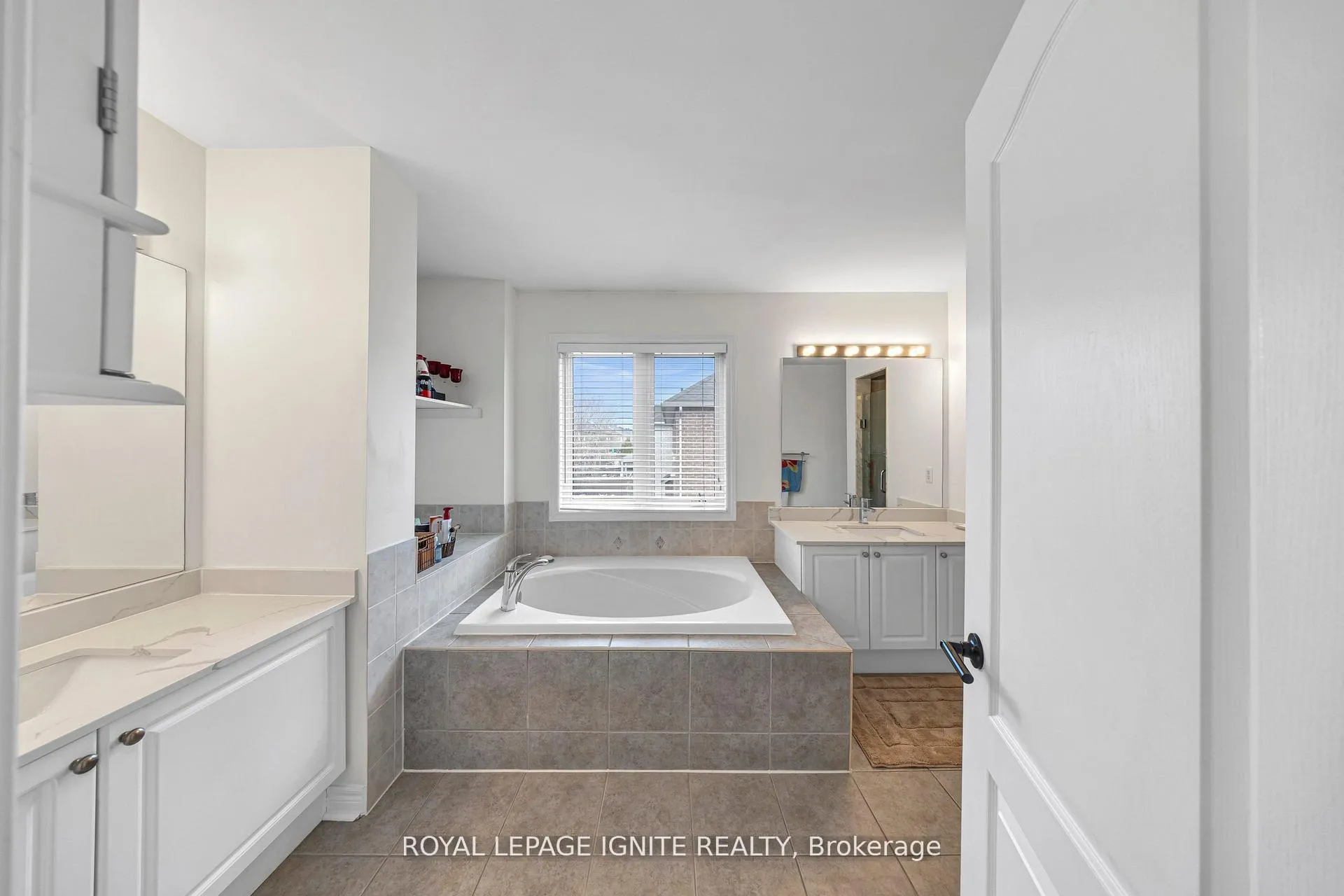 Photo 30 of 59 Boswell Road, Markham, Box Grove — HOMEH