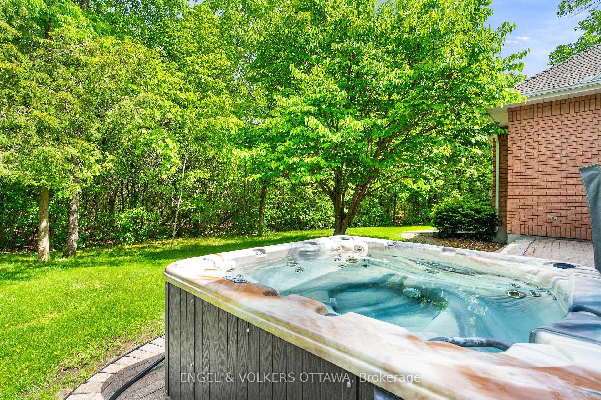 Photo 40 of 5 Countryside Green, Ottawa, Cedar Hill/Orchard Estates — HOMEH