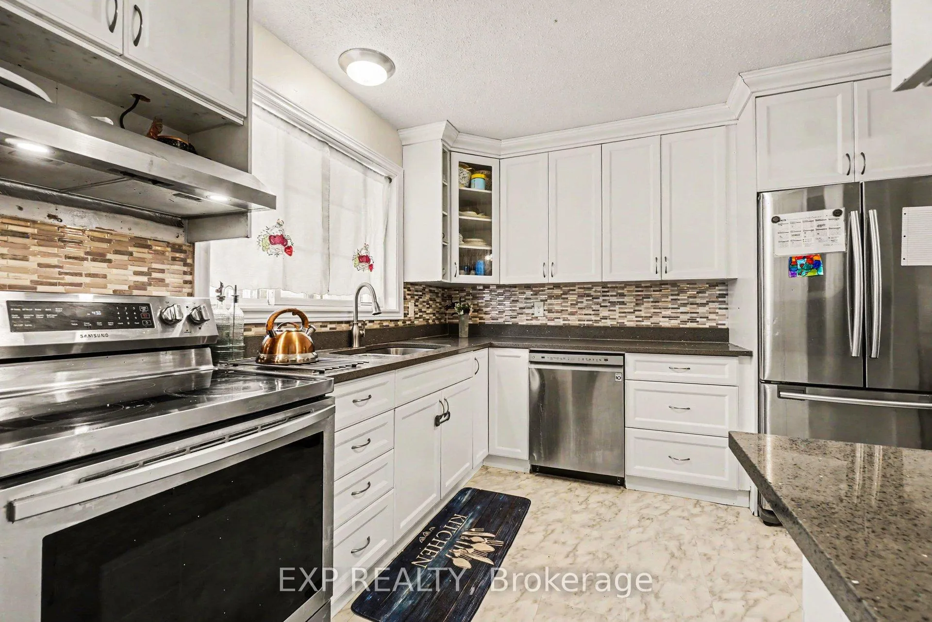 Photo 13 of Unit 6, 1565 Heron Road, Ottawa, Guildwood Estates - Urbandale Acres — HOMEH