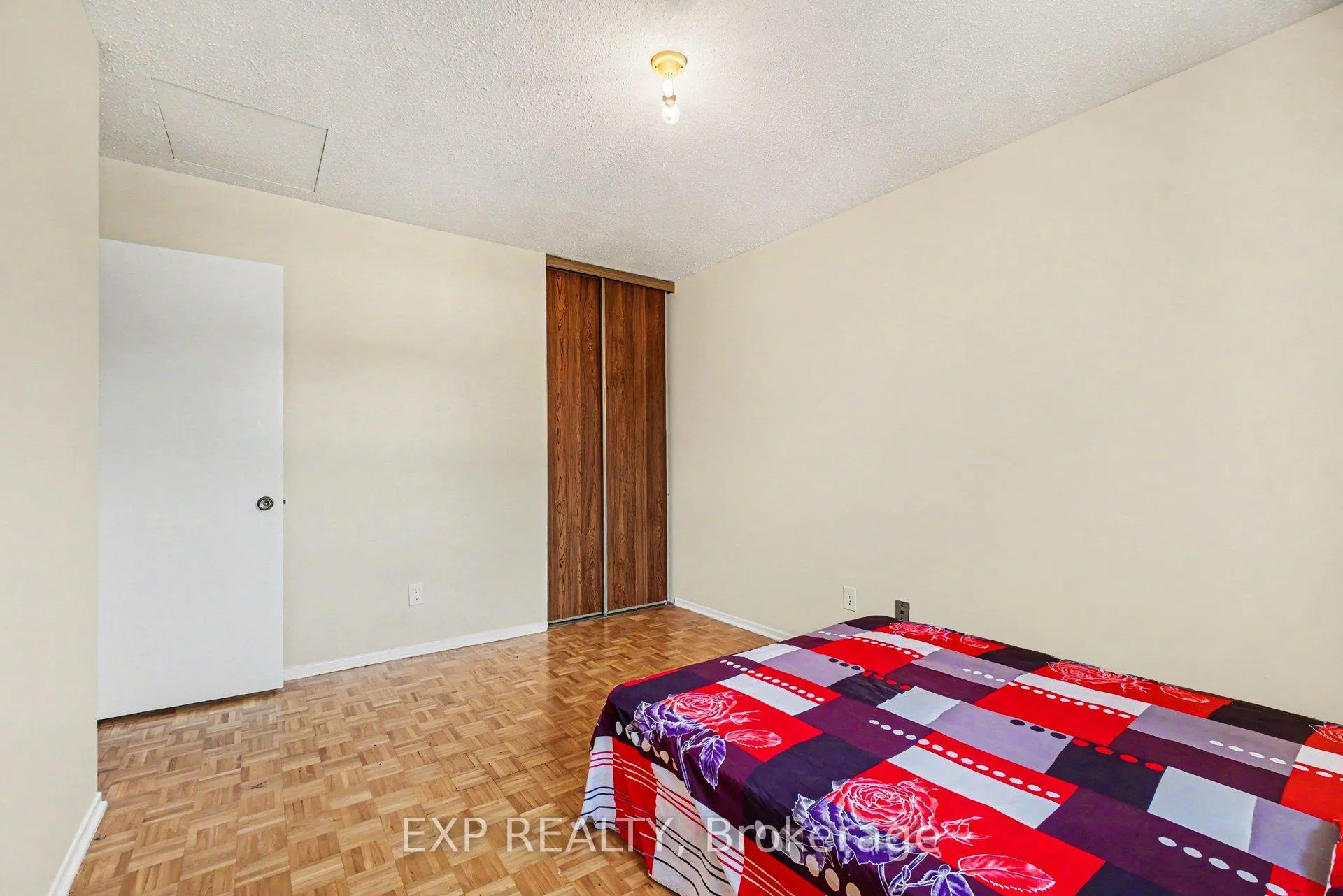 Photo 18 of Unit 6, 1565 Heron Road, Ottawa, Guildwood Estates - Urbandale Acres — HOMEH