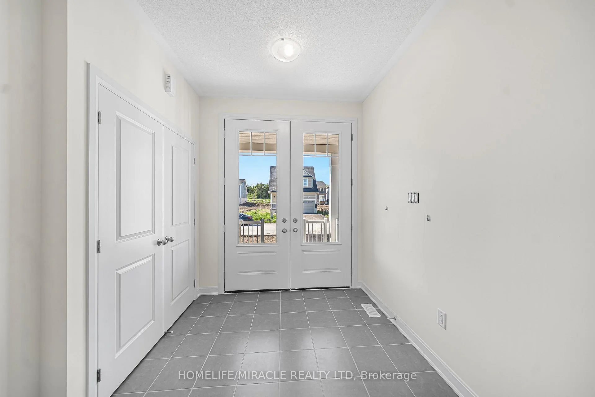 Photo 13 of 34 Royal Oak Crescent, Loyalist, Bath — HOMEH