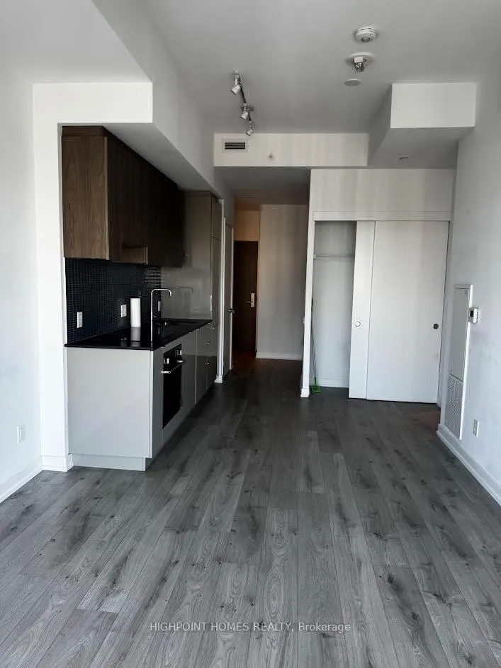 Photo 2 of Unit 4312, 161 Roehampton Avenue, Toronto, Mount Pleasant West — HOMEH