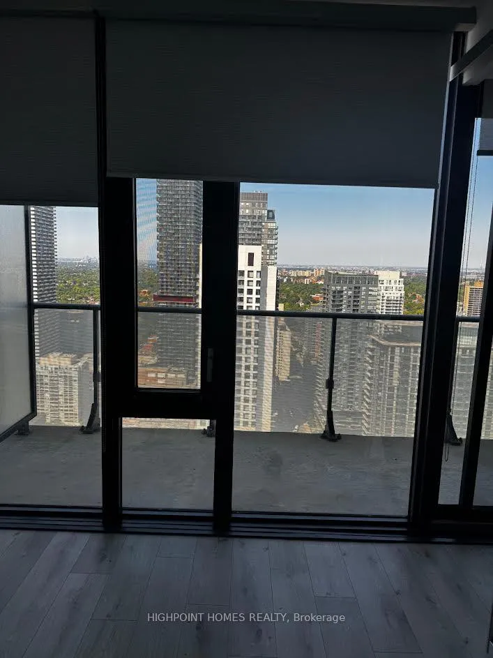 Photo 3 of Unit 4312, 161 Roehampton Avenue, Toronto, Mount Pleasant West — HOMEH