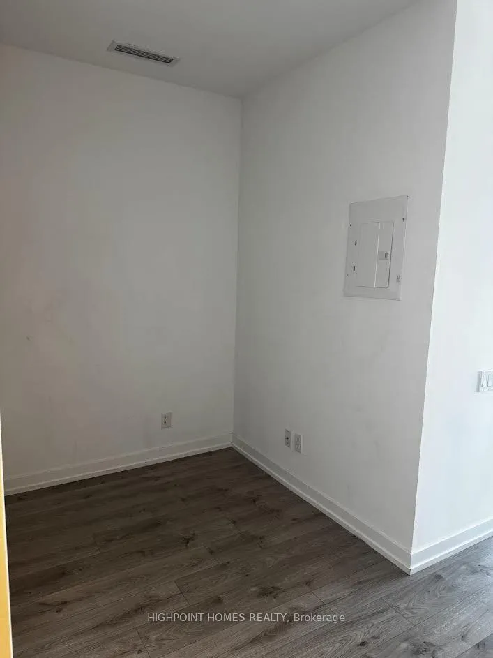 Photo 6 of Unit 4312, 161 Roehampton Avenue, Toronto, Mount Pleasant West — HOMEH