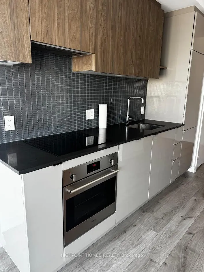 Photo 9 of Unit 4312, 161 Roehampton Avenue, Toronto, Mount Pleasant West — HOMEH