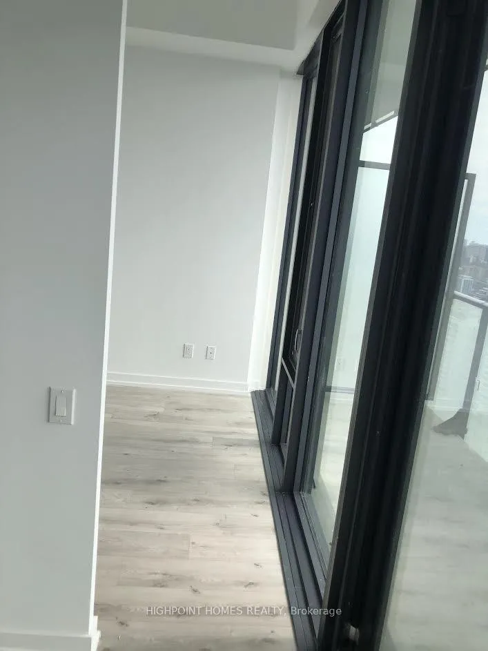Photo 10 of Unit 4312, 161 Roehampton Avenue, Toronto, Mount Pleasant West — HOMEH