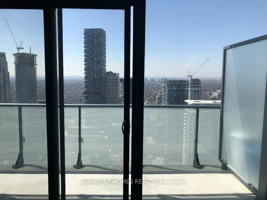 Photo 22 of Unit 4312, 161 Roehampton Avenue, Toronto, Mount Pleasant West — HOMEH