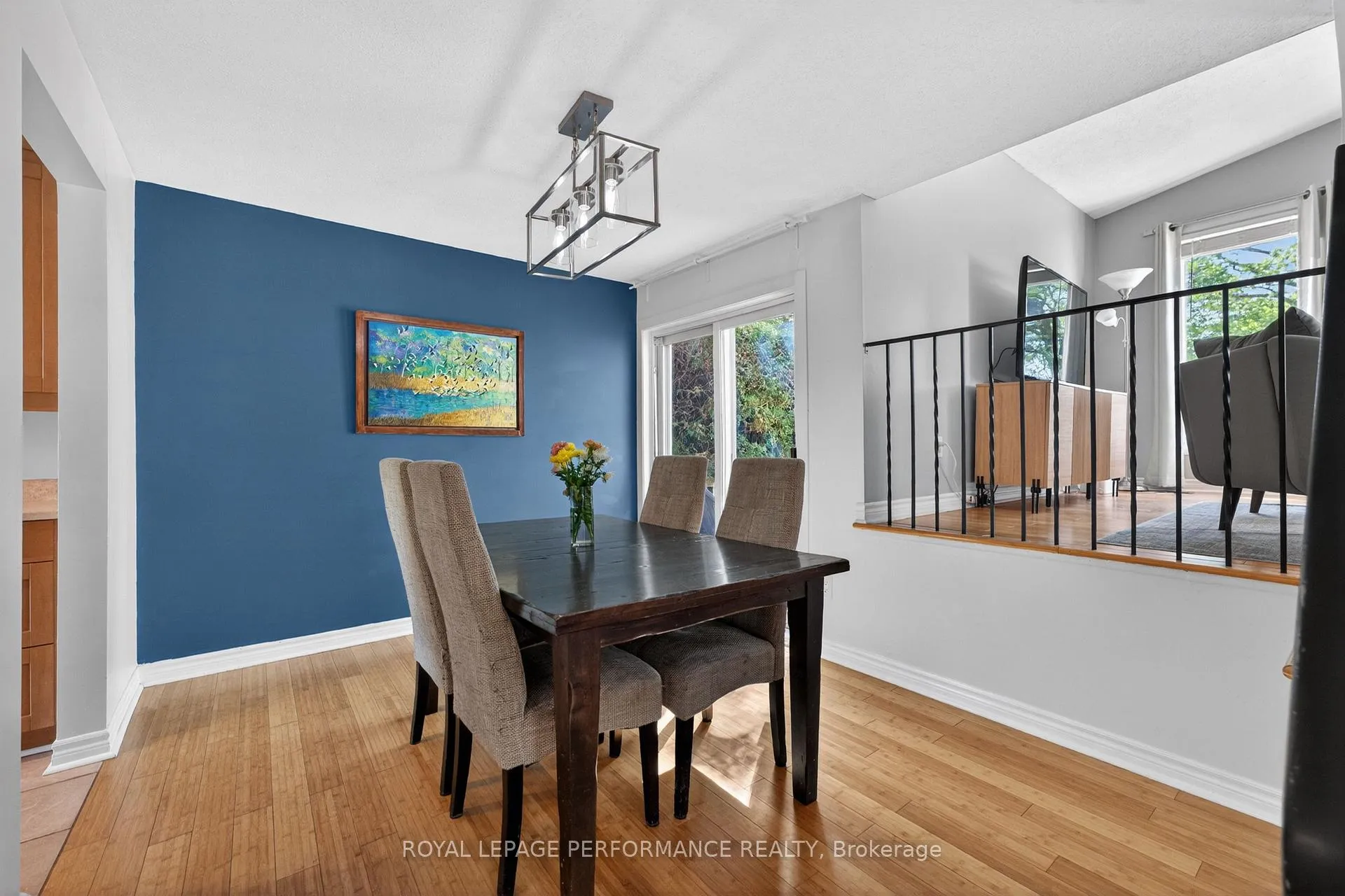 Photo 11 of 12 Barra Avenue, Ottawa, Kanata - Glencairn/Hazeldean — HOMEH
