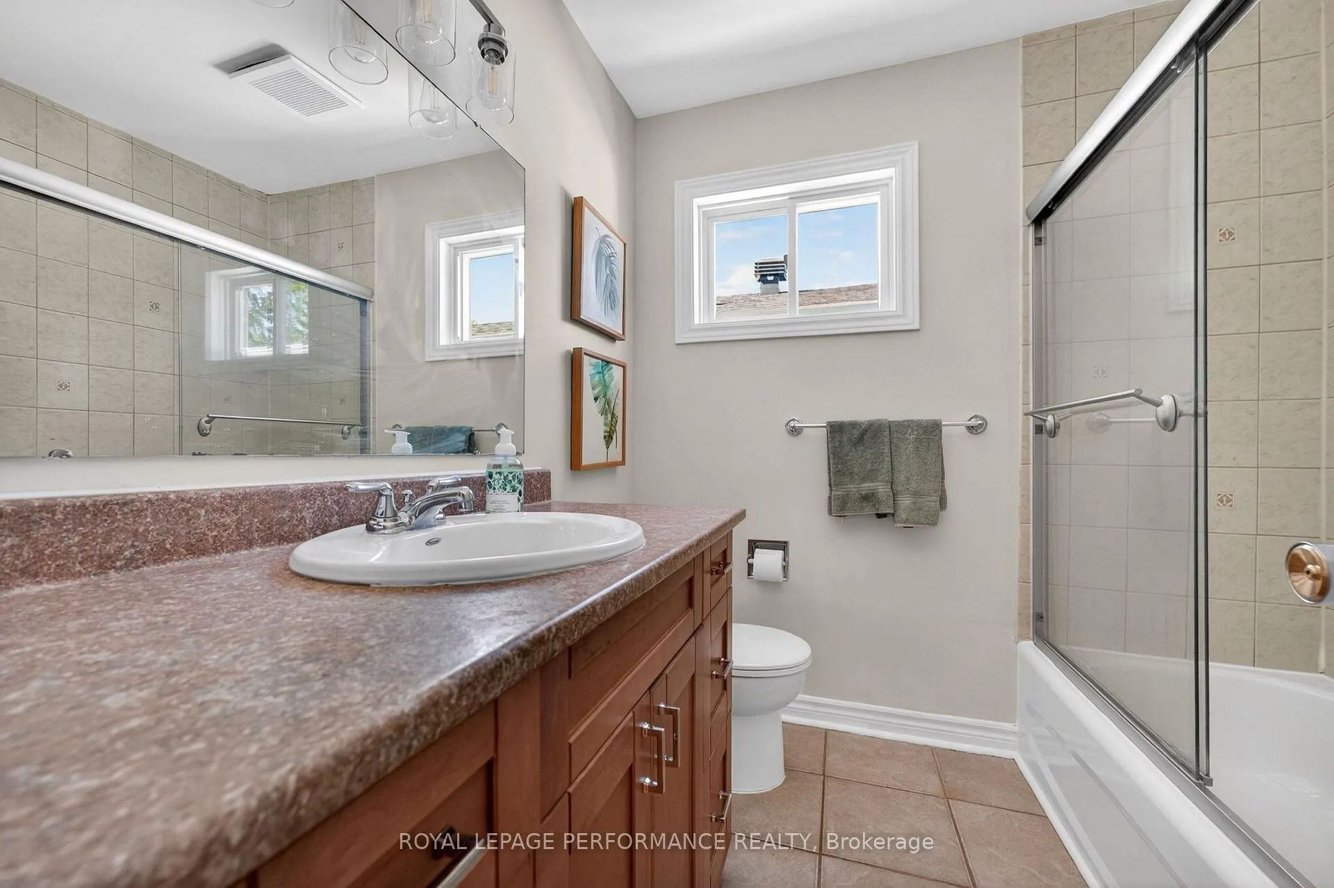 Photo 26 of 12 Barra Avenue, Ottawa, Kanata - Glencairn/Hazeldean — HOMEH