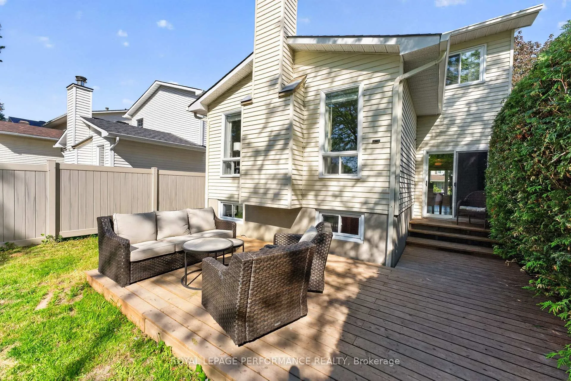 Photo 32 of 12 Barra Avenue, Ottawa, Kanata - Glencairn/Hazeldean — HOMEH