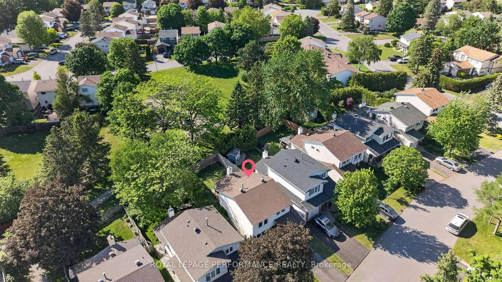 Photo 37 of 12 Barra Avenue, Ottawa, Kanata - Glencairn/Hazeldean — HOMEH