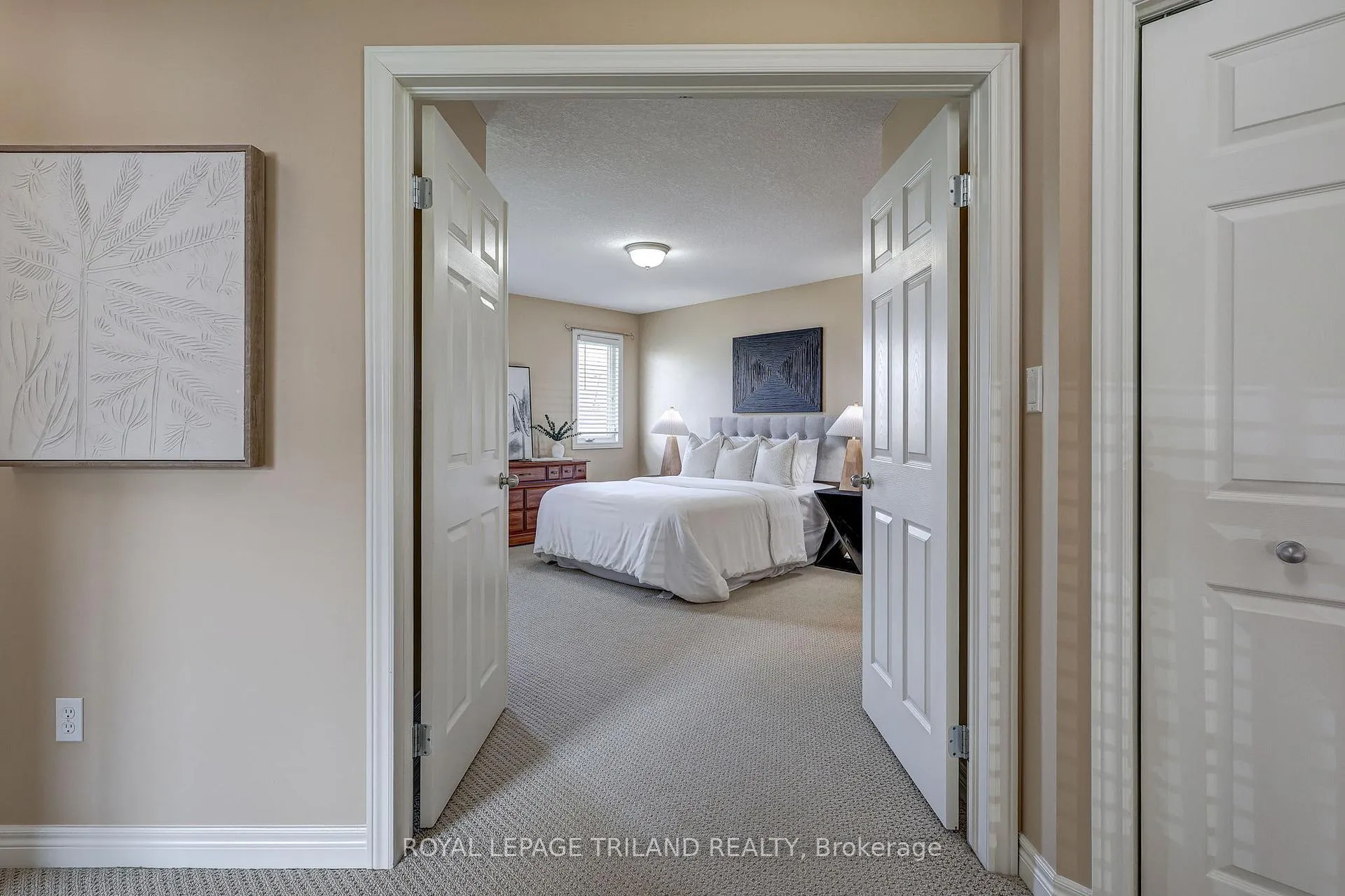 Photo 16 of 19 Oriole Lane, St. Thomas — HOMEH