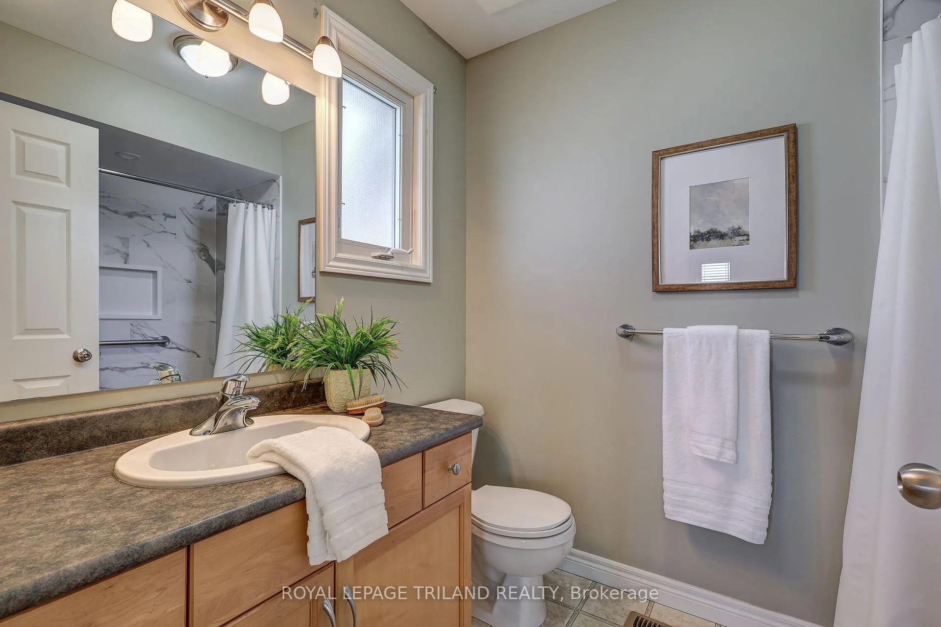 Photo 19 of 19 Oriole Lane, St. Thomas — HOMEH
