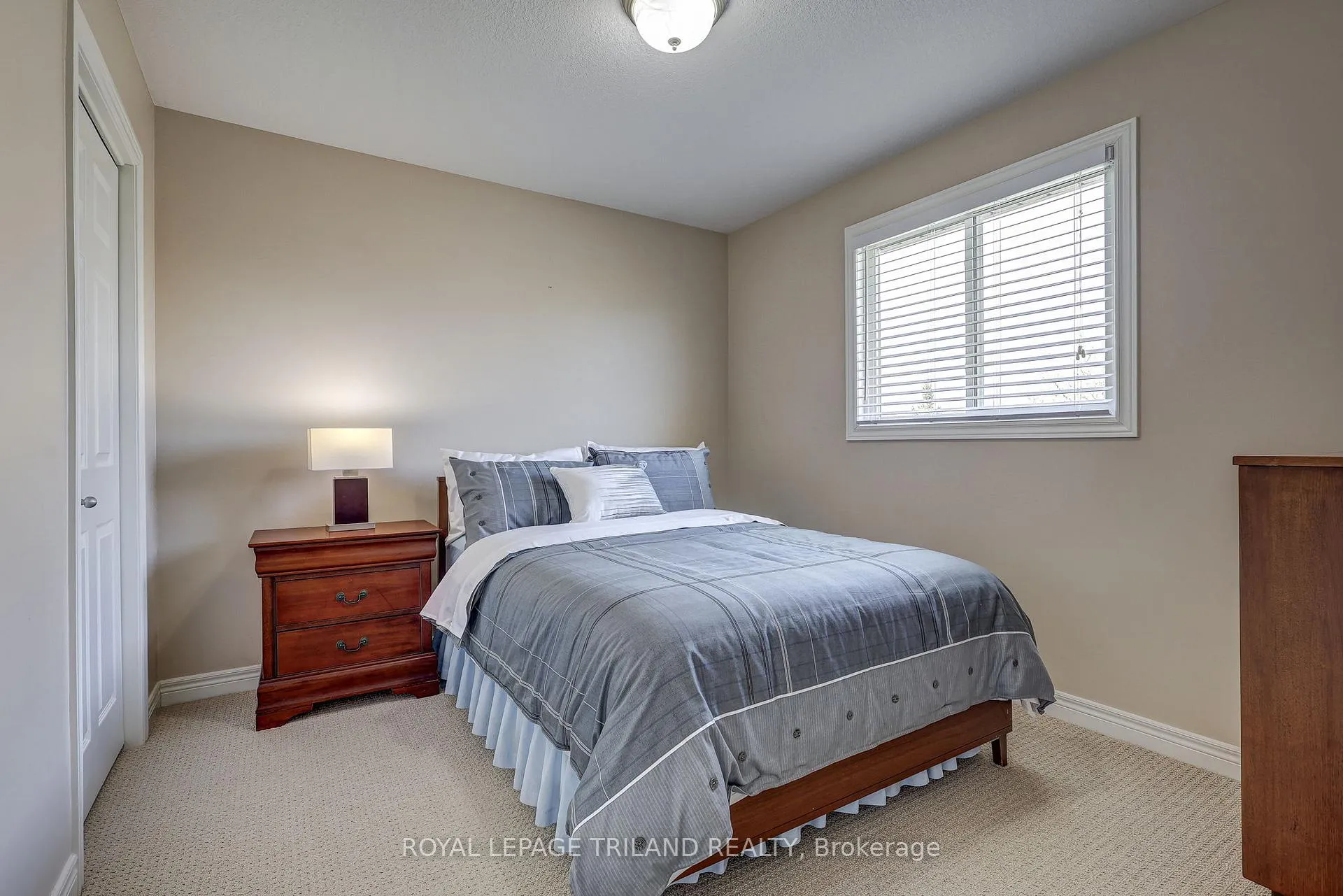 Photo 22 of 19 Oriole Lane, St. Thomas — HOMEH