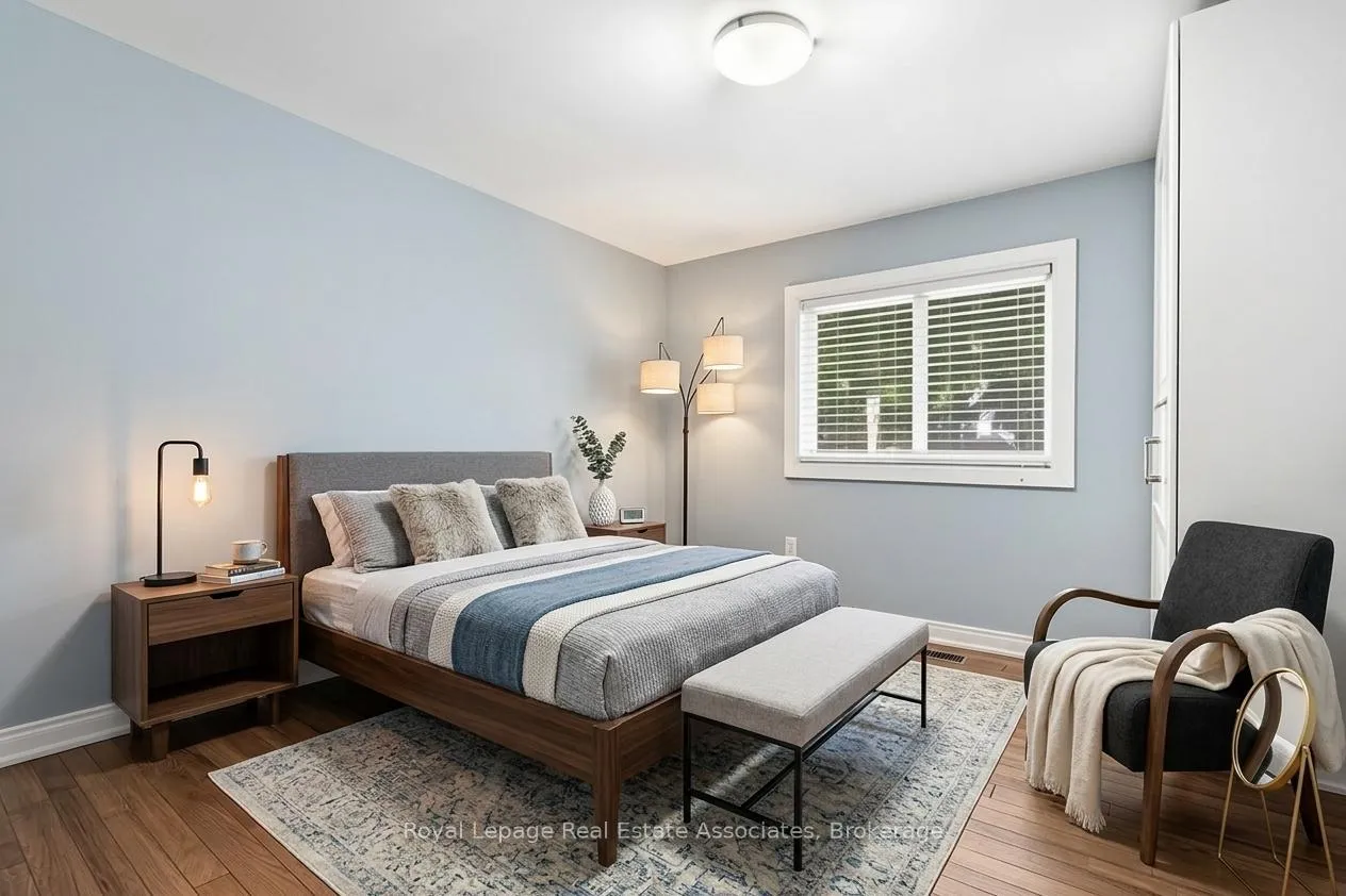Photo 14 of 54 Frederick Street, Brampton, Downtown Brampton — HOMEH