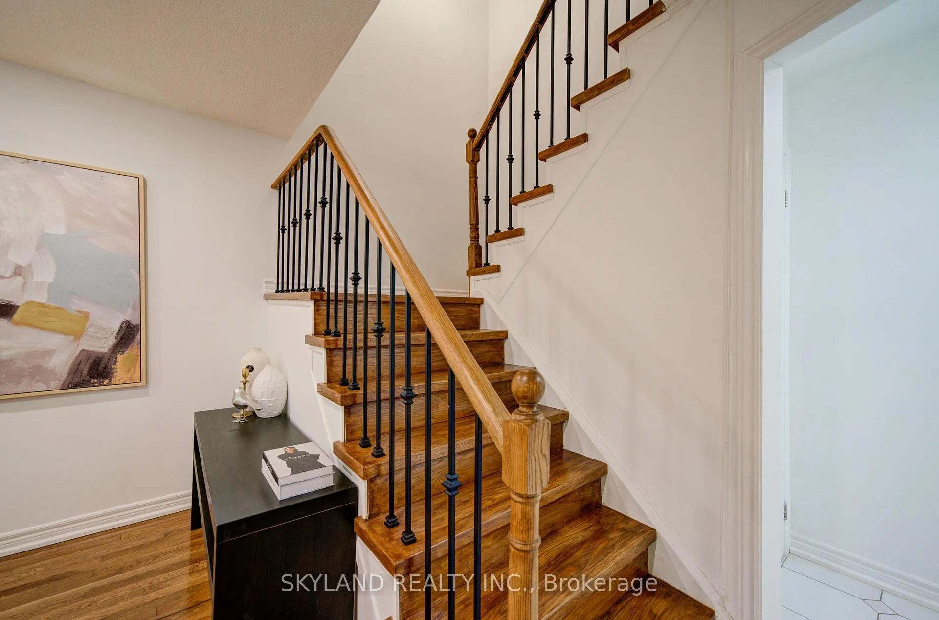 Photo 23 of 56 Upton Crescent, Markham, Milliken Mills West — HOMEH