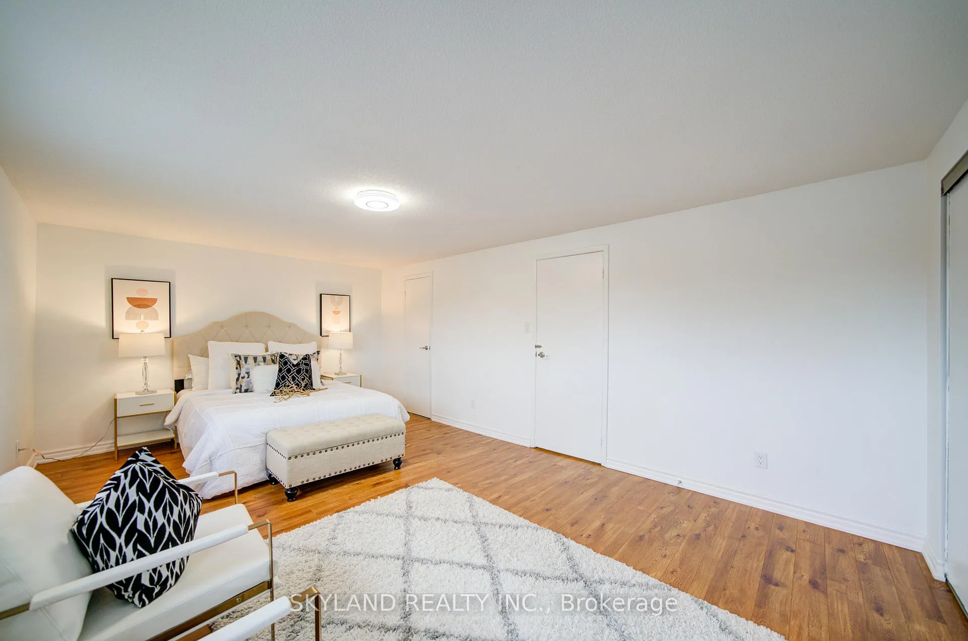 Photo 33 of 56 Upton Crescent, Markham, Milliken Mills West — HOMEH