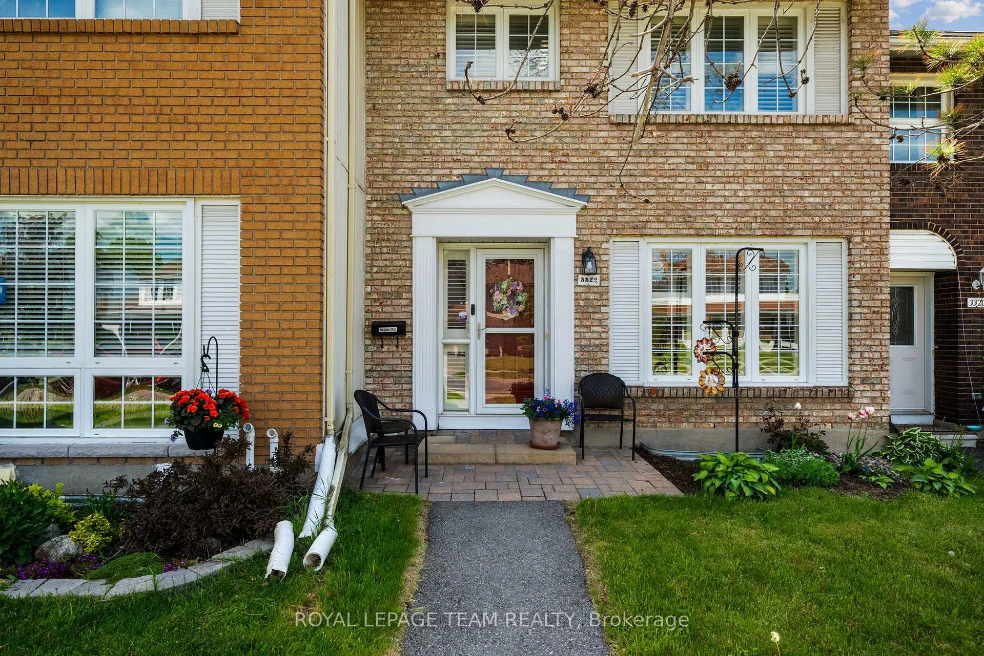 Photo 3 of 3322 Southgate Road, Ottawa, South Keys — HOMEH