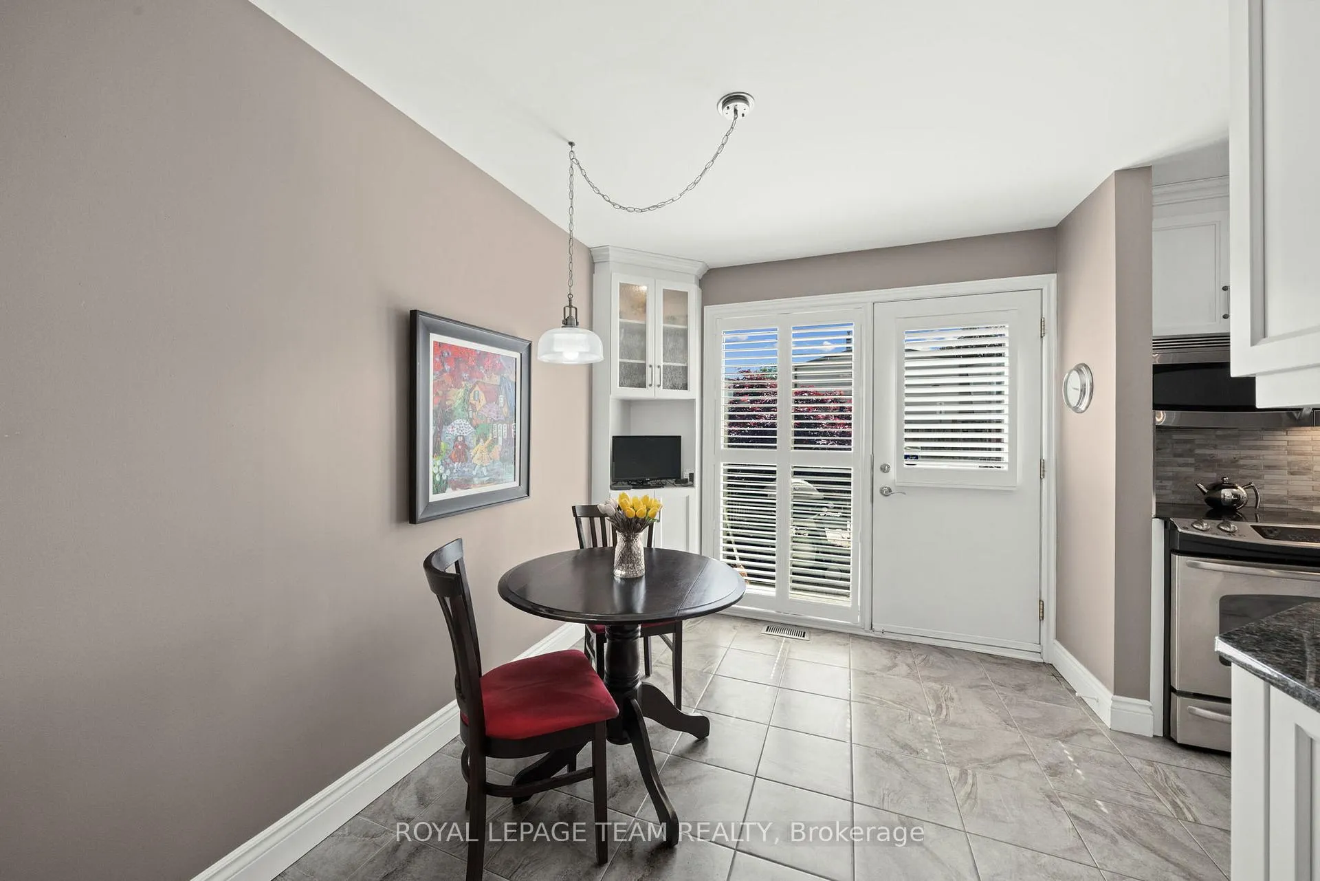 Photo 17 of 3322 Southgate Road, Ottawa, South Keys — HOMEH