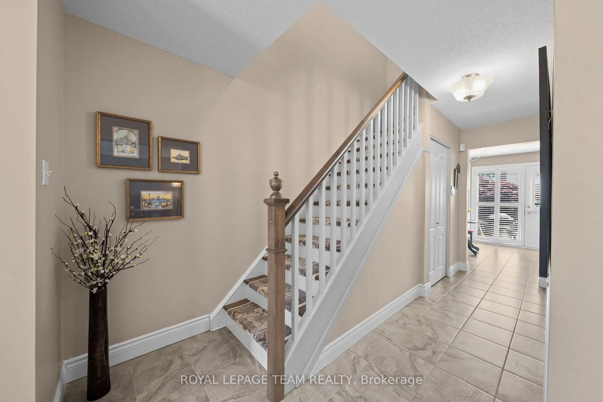 Photo 18 of 3322 Southgate Road, Ottawa, South Keys — HOMEH
