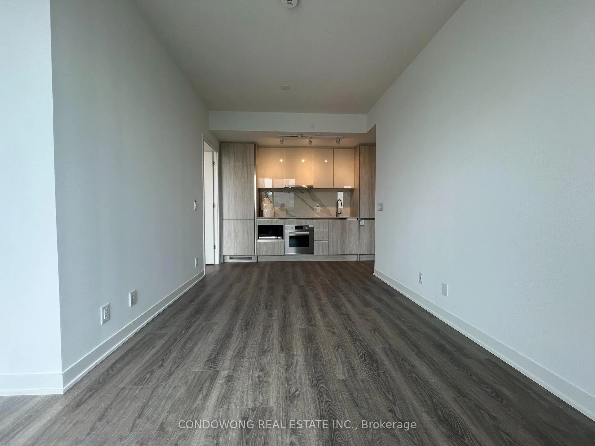 Photo 3 of Unit 3512, 180 Front Street E, Toronto, Moss Park — HOMEH