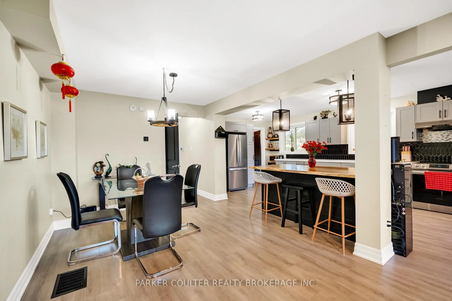 Photo 16 of 240 Hickling Trail, Barrie, Grove East — HOMEH