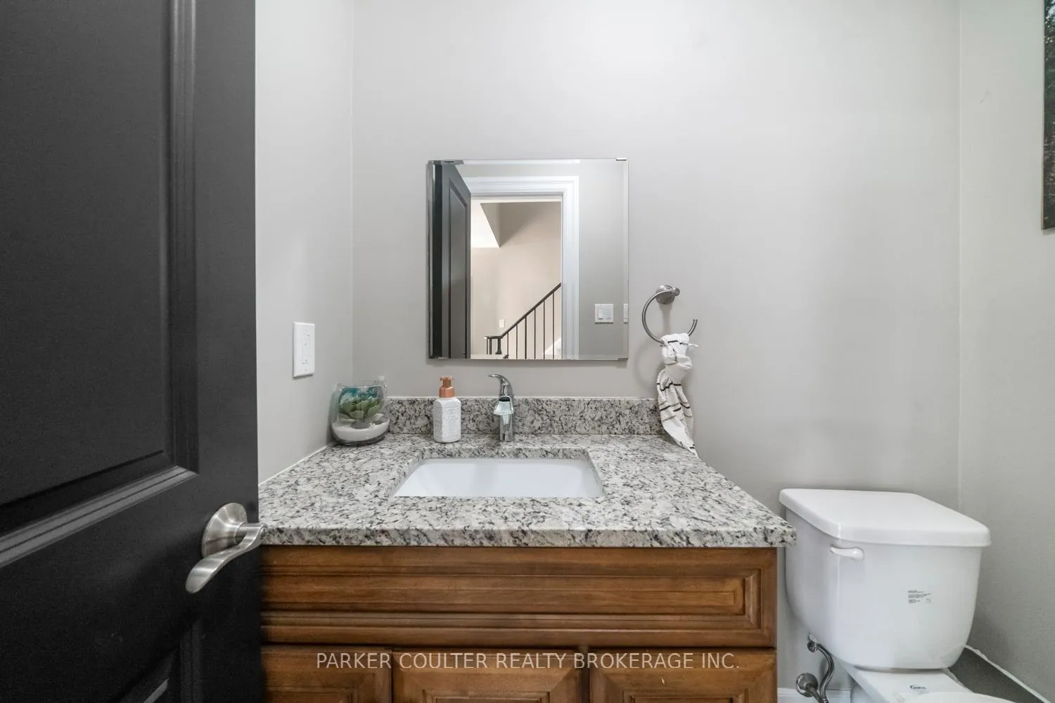 Photo 21 of 240 Hickling Trail, Barrie, Grove East — HOMEH