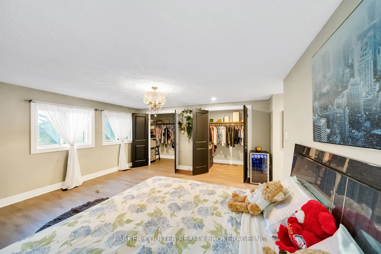 Photo 29 of 240 Hickling Trail, Barrie, Grove East — HOMEH