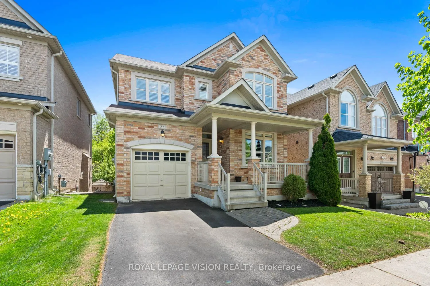 Photo 1 of 27 Ida Jane Grove, Whitchurch-Stouffville, Stouffville — HOMEH