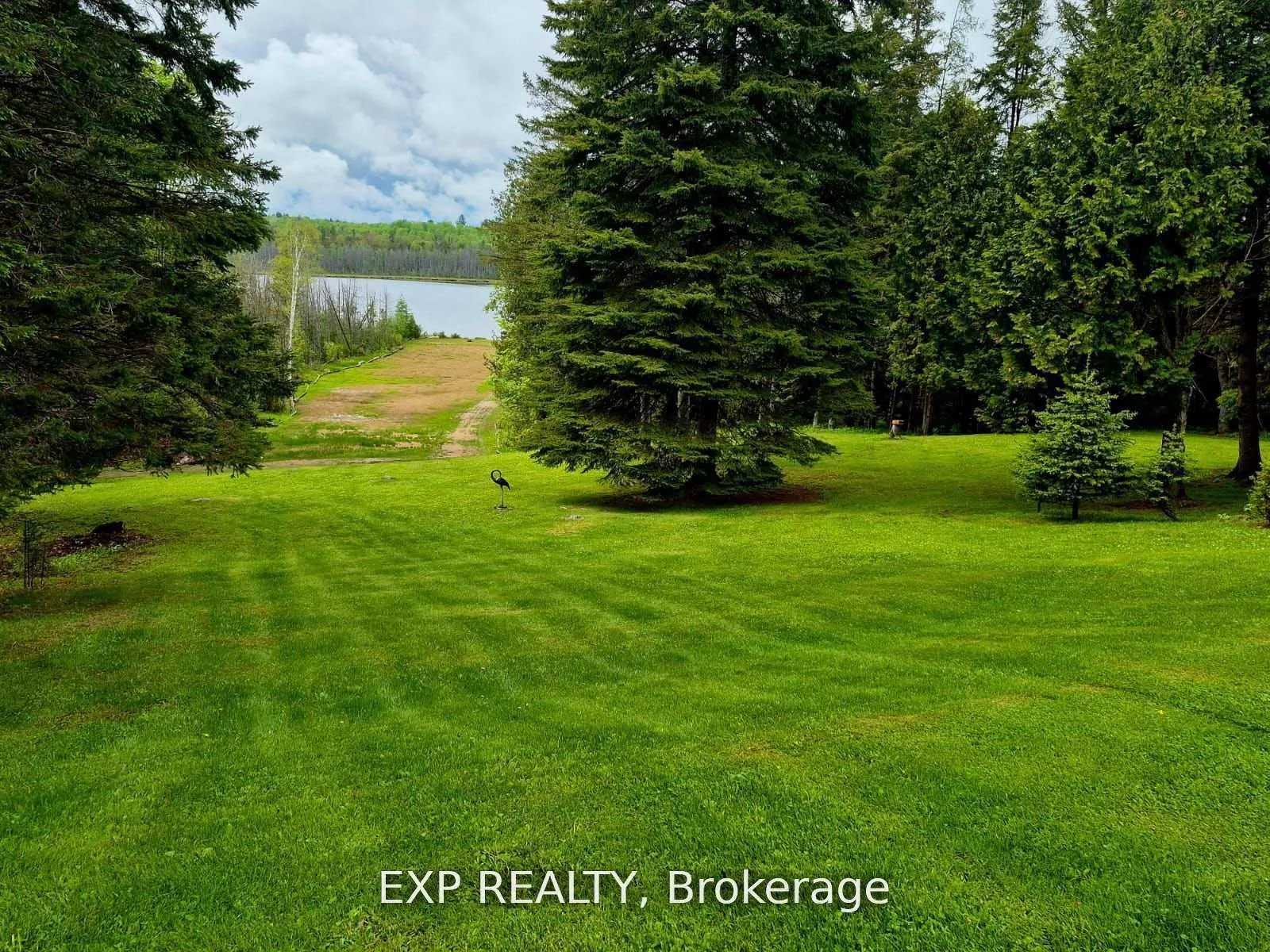 Photo 5 of 1719 Weslemkoon Lake Road, Limerick — HOMEH