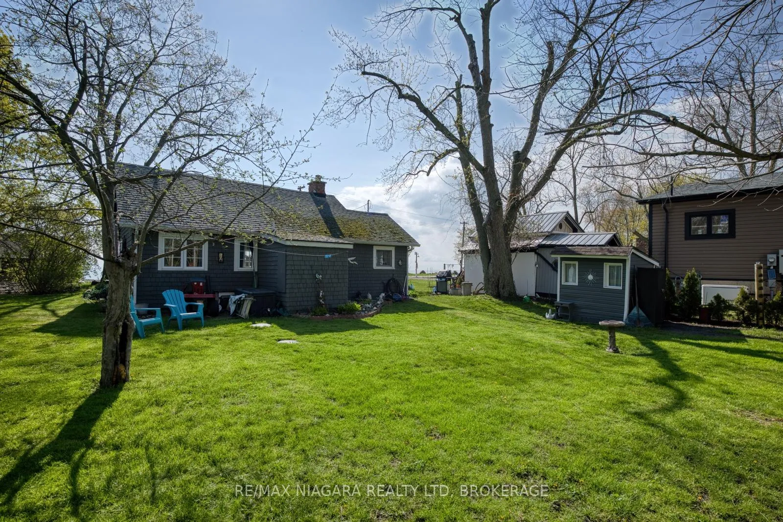 Photo 23 of 20 Mohawk Point Road, Haldimand, Dunnville — HOMEH