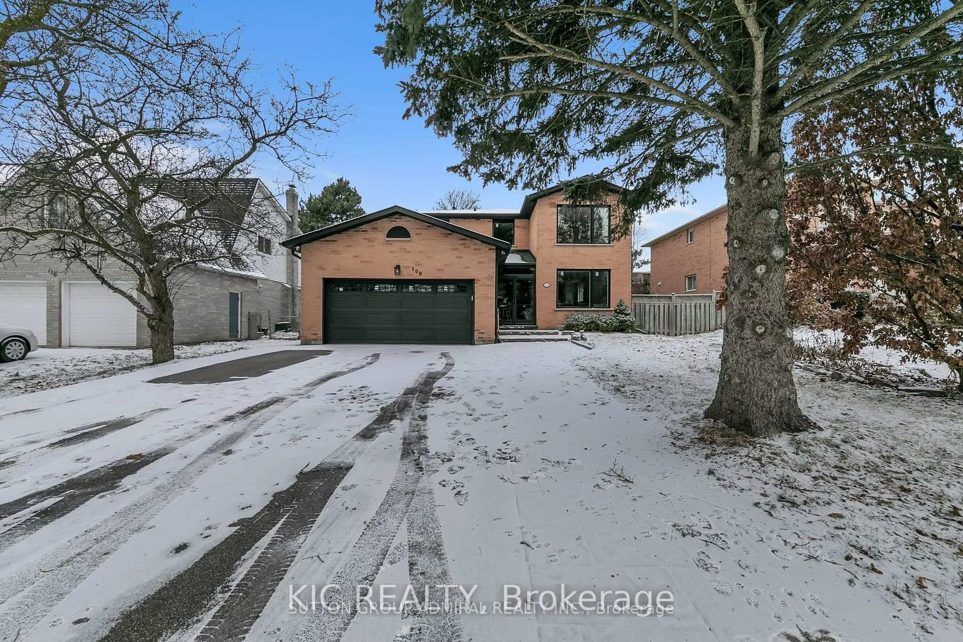 Photo of 108 Cardinal Crescent
