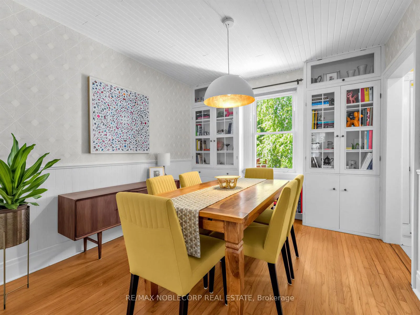 Photo 9 of 12 Bagot Street, Guelph, Junction/Onward Willow — HOMEH