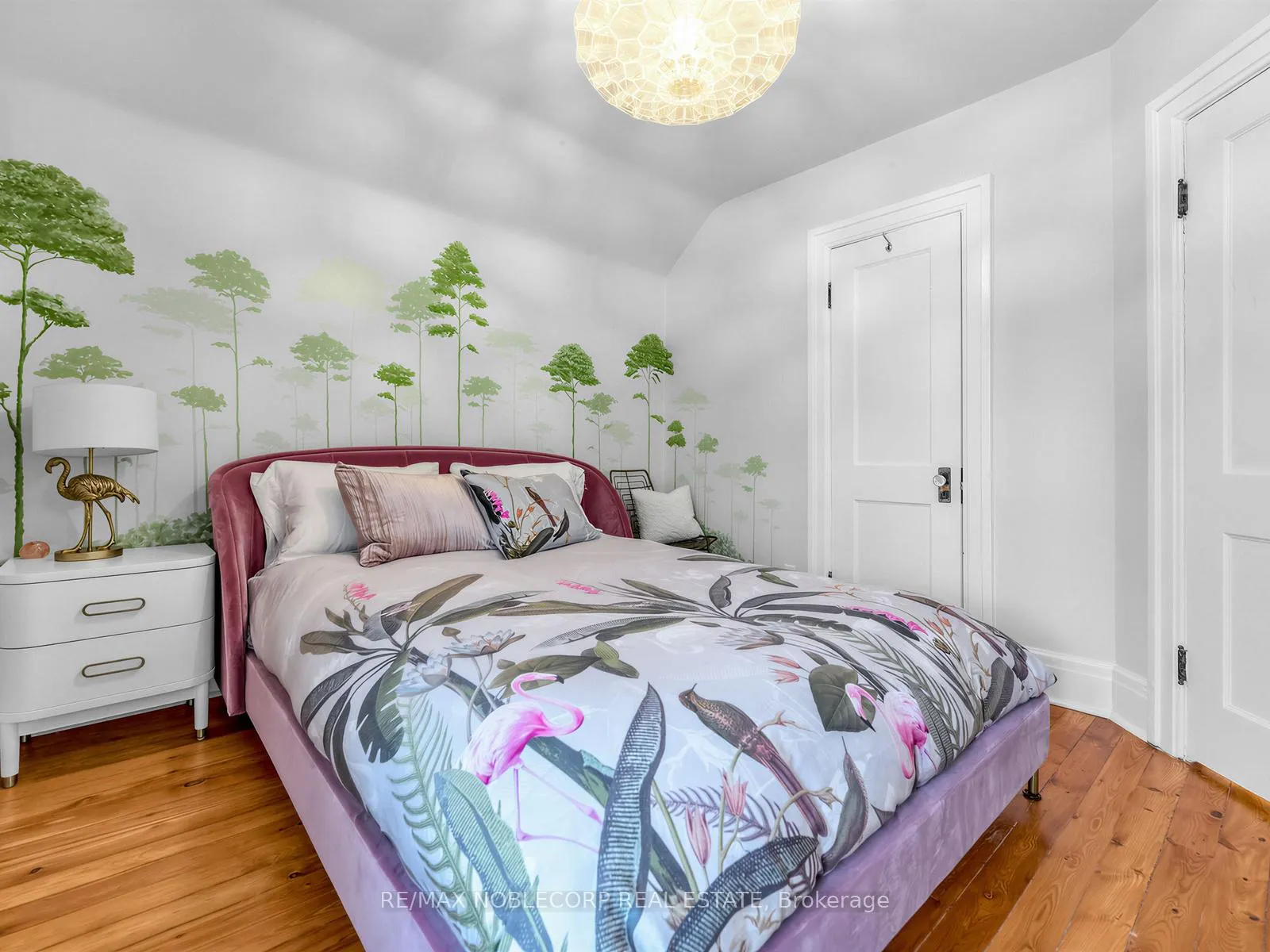 Photo 14 of 12 Bagot Street, Guelph, Junction/Onward Willow — HOMEH