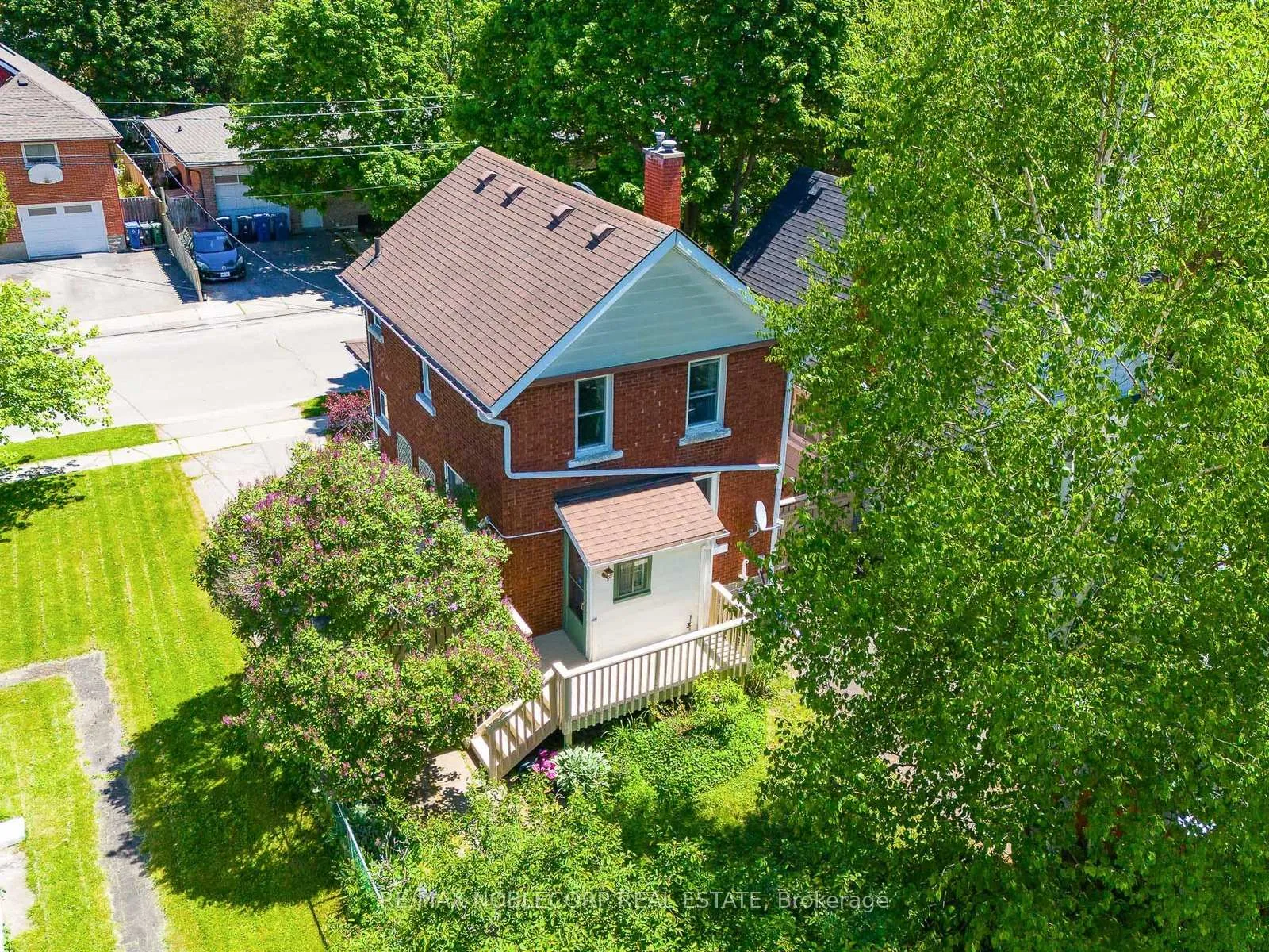 Photo 29 of 12 Bagot Street, Guelph, Junction/Onward Willow — HOMEH