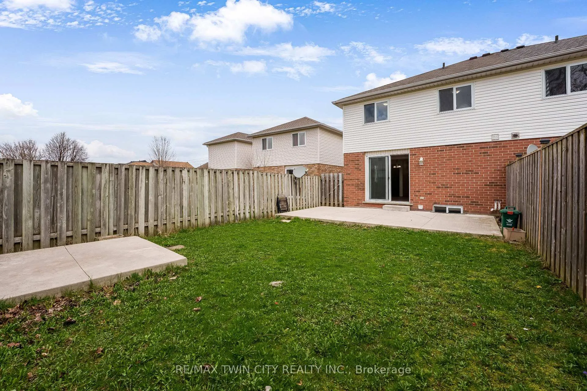 Photo 32 of 85 Activa Avenue, Kitchener — HOMEH