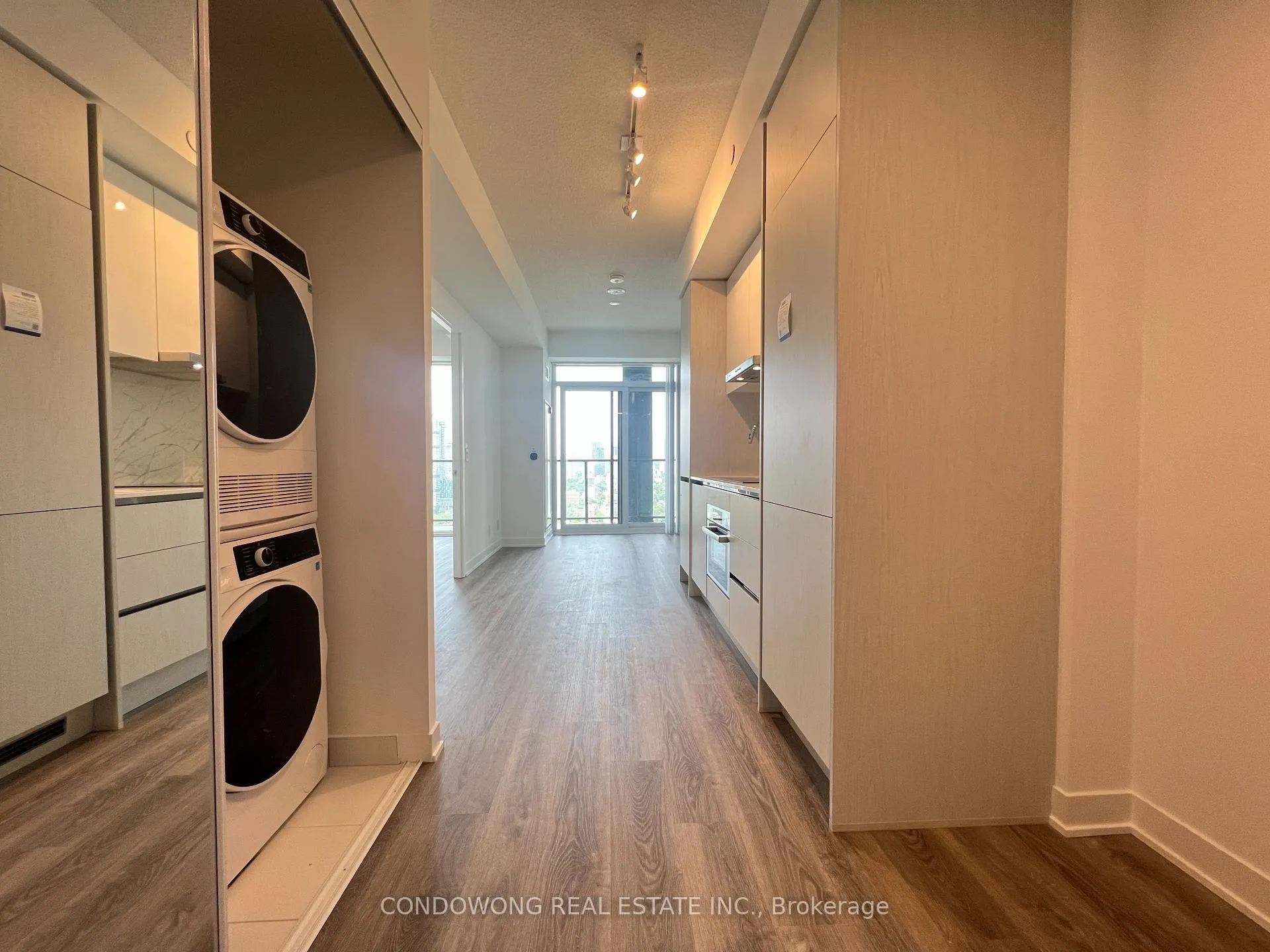 Photo 1 of Unit 3715, 180 Front Street E, Toronto, Moss Park — HOMEH