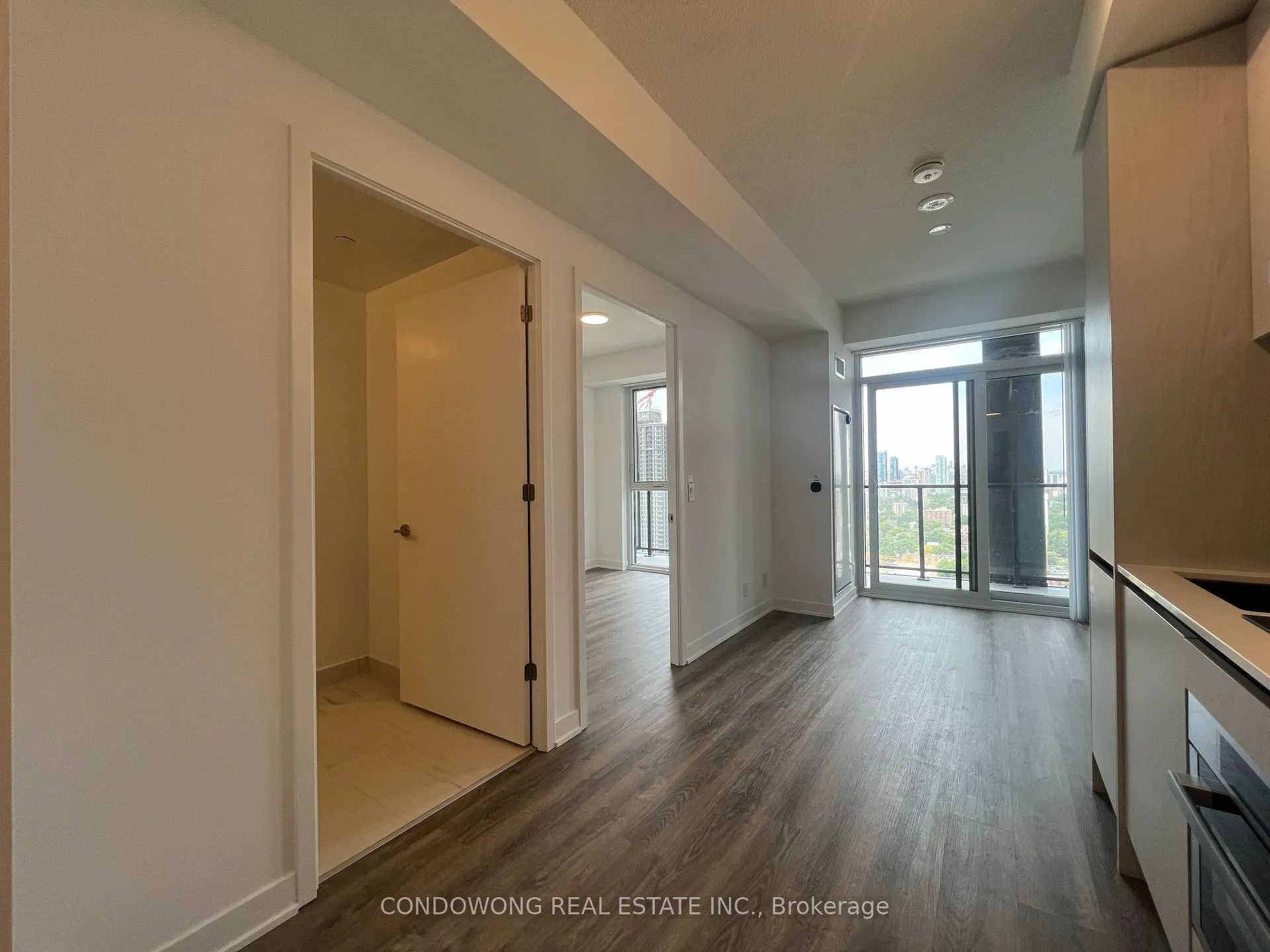 Photo 2 of Unit 3715, 180 Front Street E, Toronto, Moss Park — HOMEH