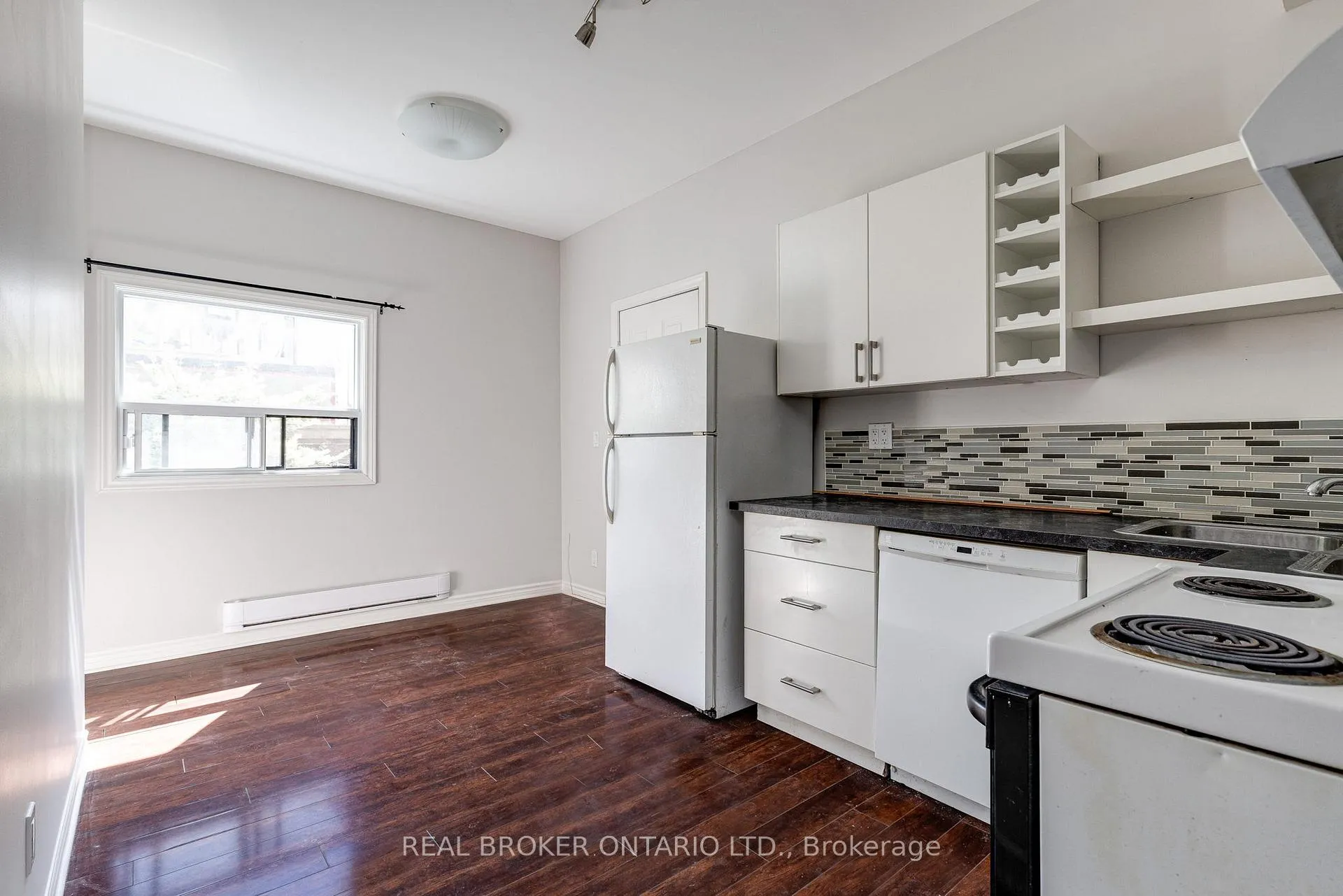 Photo 6 of Unit Main, 371 Jones Avenue, Toronto, Blake-Jones — HOMEH