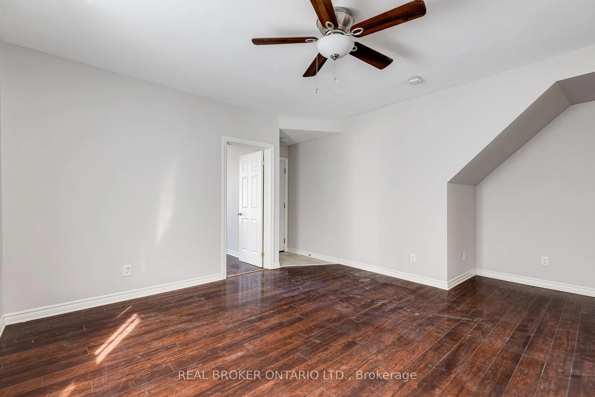 Photo 8 of Unit Main, 371 Jones Avenue, Toronto, Blake-Jones — HOMEH