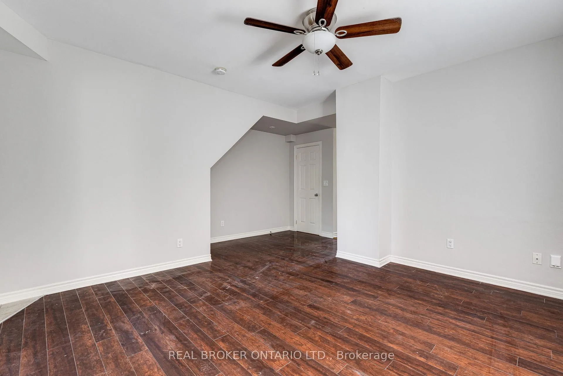 Photo 9 of Unit Main, 371 Jones Avenue, Toronto, Blake-Jones — HOMEH