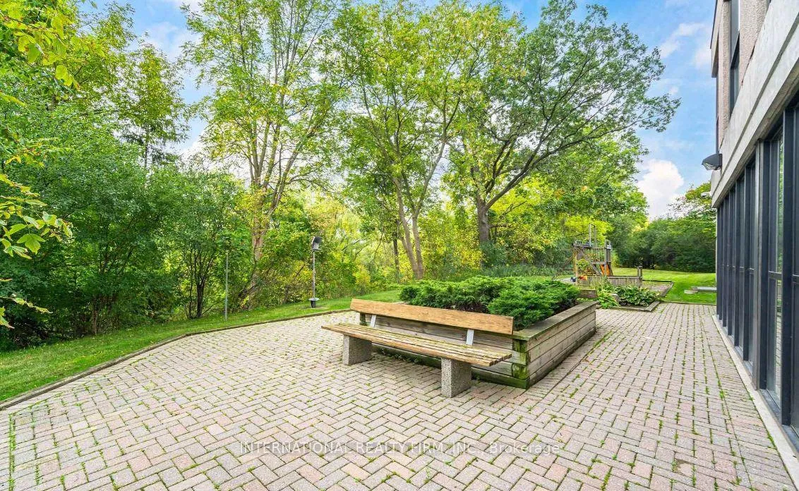 Photo 9 of Unit Lph2, 600 Rexdale Boulevard, Etobicoke, West Humber-Clairville — HOMEH