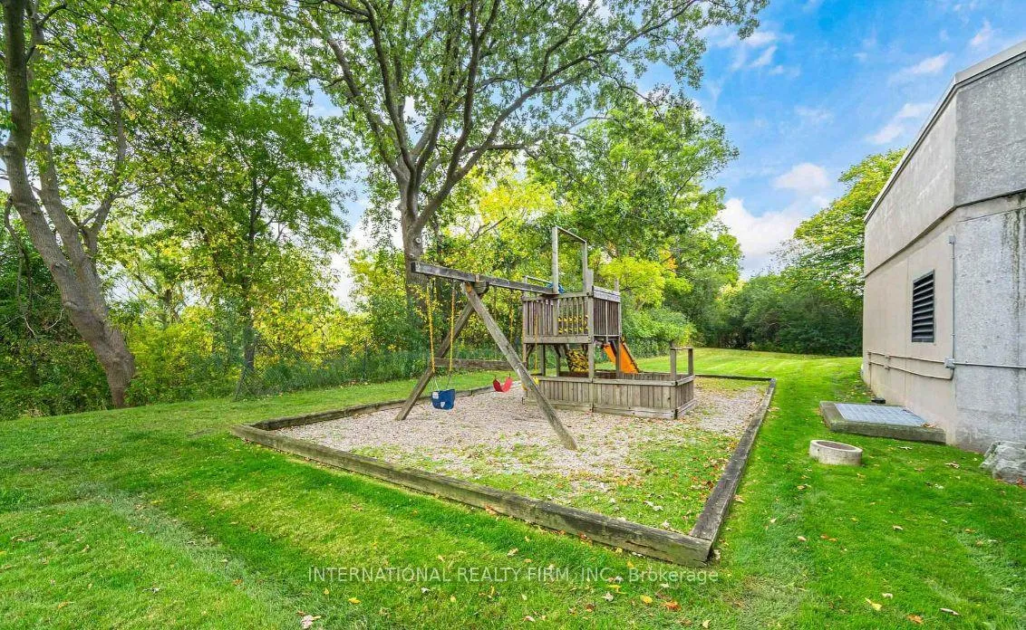 Photo 20 of Unit Lph2, 600 Rexdale Boulevard, Etobicoke, West Humber-Clairville — HOMEH