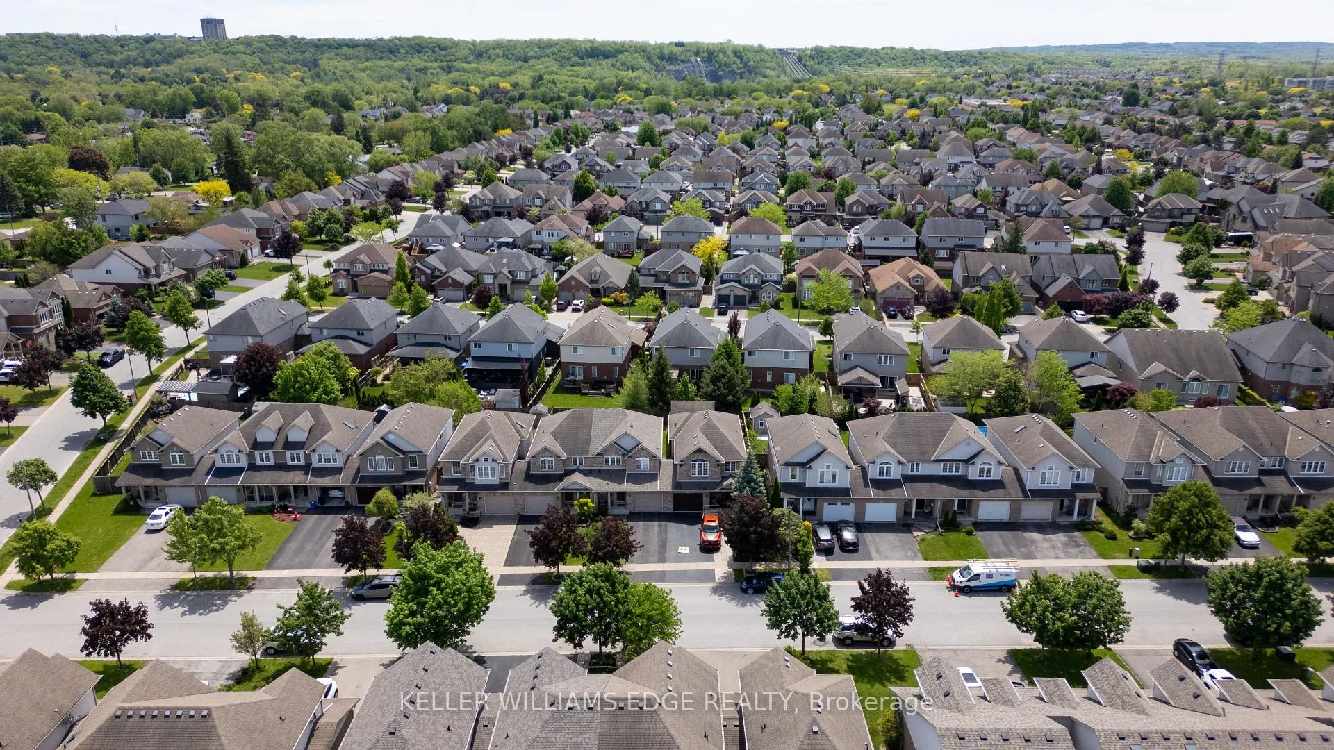 Photo 2 of 168 McBride Drive, St. Catharines, Rykert/Vansickle — HOMEH